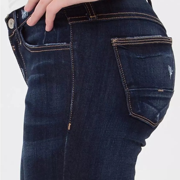 Flying Monkey Platinum Skinny Stretch Jeans! 💙 - Picture 10 of 11